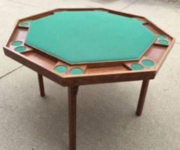 Game Poker Table